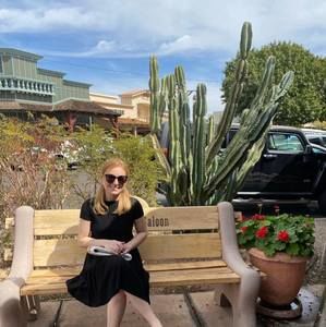 Meet your Posher, Jillian